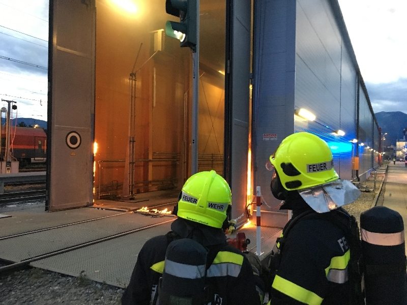 Brand am Bahnhof Villach (Bild 1)